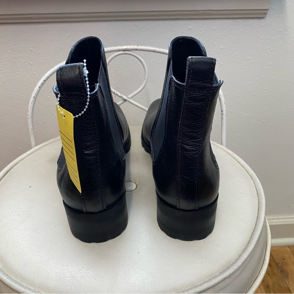 Talbots Black Ankle Boots - Picture 3 of 8